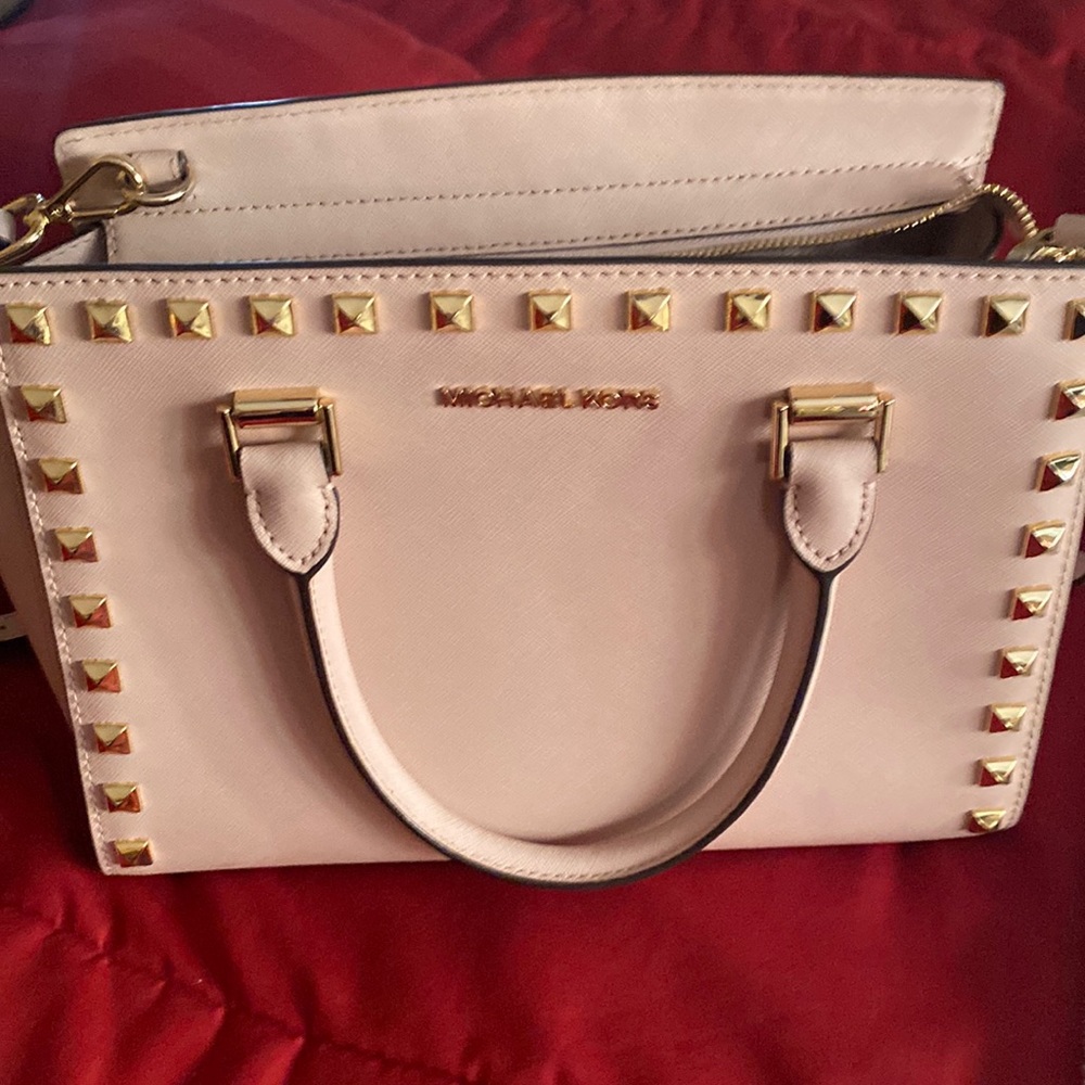 Michael Kors Studded crossbody